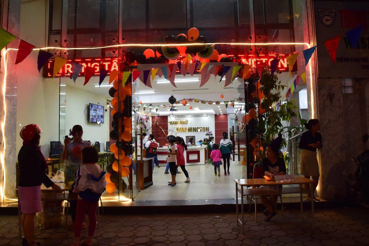 Haloween với Washington English